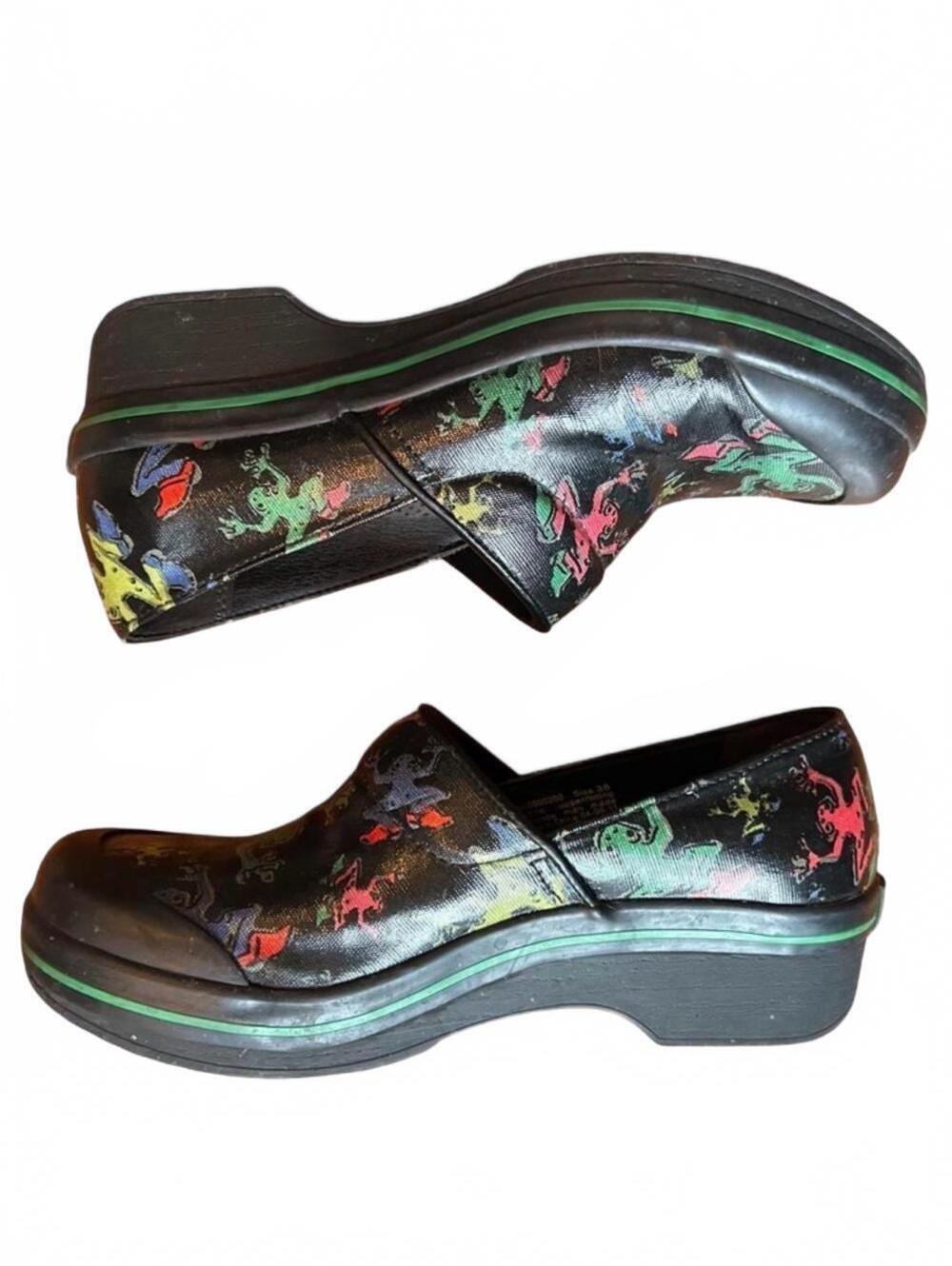 Dansko Black Green Frog Print Non-Slip Work Clog Shoes  | Size EU 37 / US 6.5-7